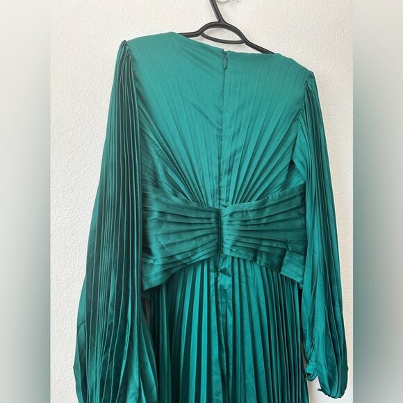 ACLER NORSEMAN MIDI DRESS MYRTLE GREEN - Picture 11 of 14